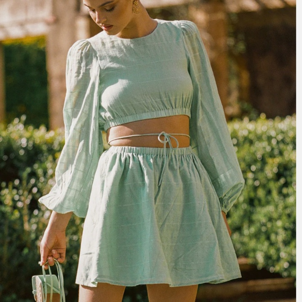 Cutout Midi Dress in light lime green